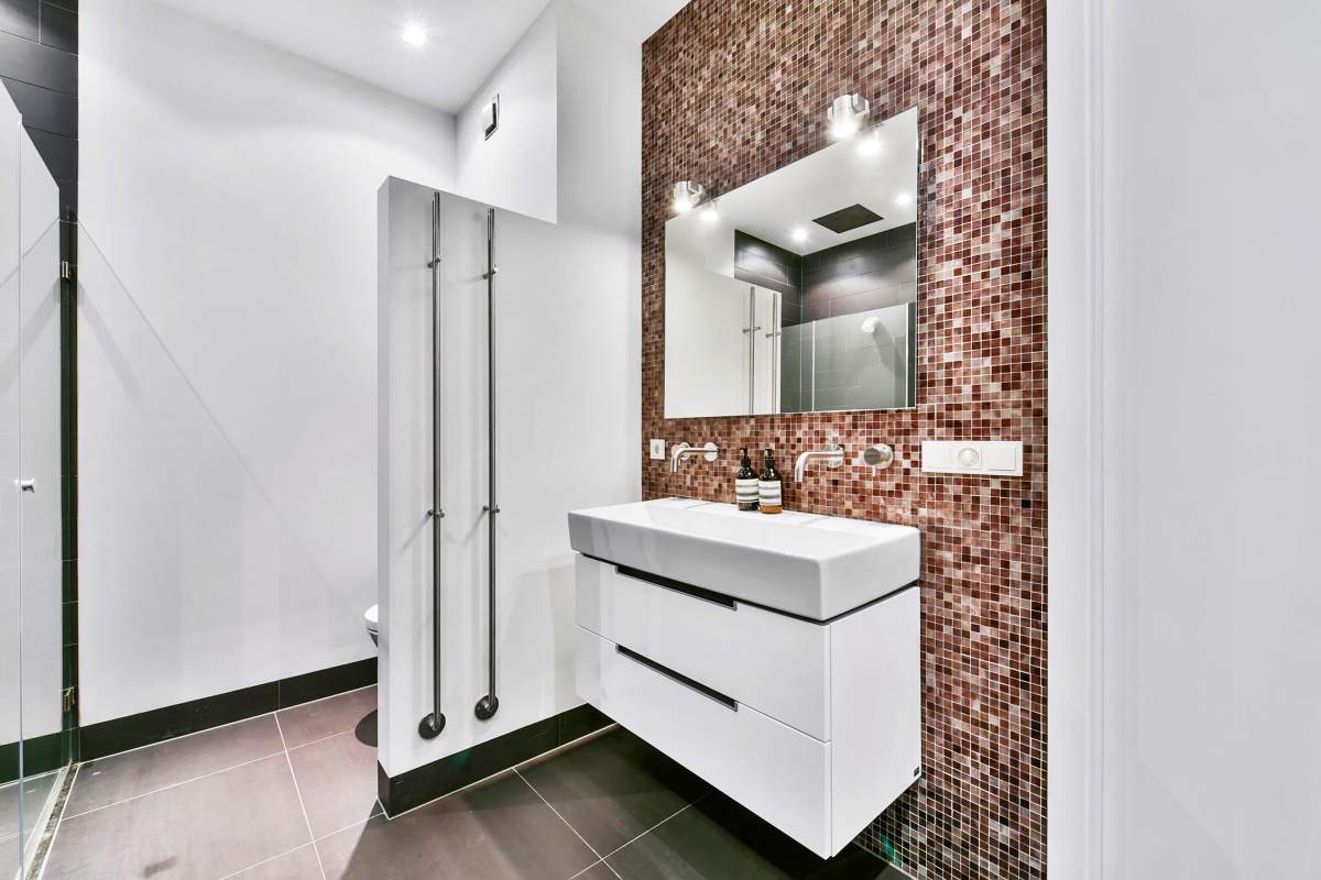 Bathroom Multicolor