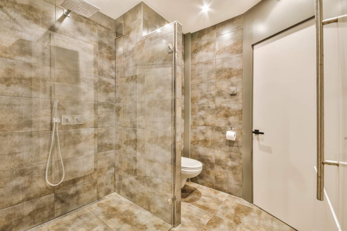 Bathroom Travertine Beige